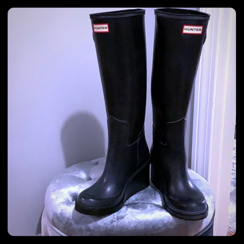 Hunter platform wedge boots